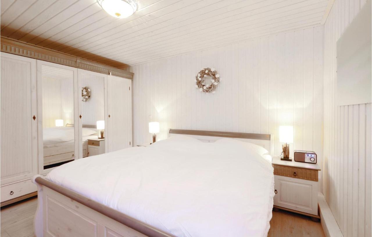 Gorgeous Home In Zerpenschleuse With Wifi Luaran gambar